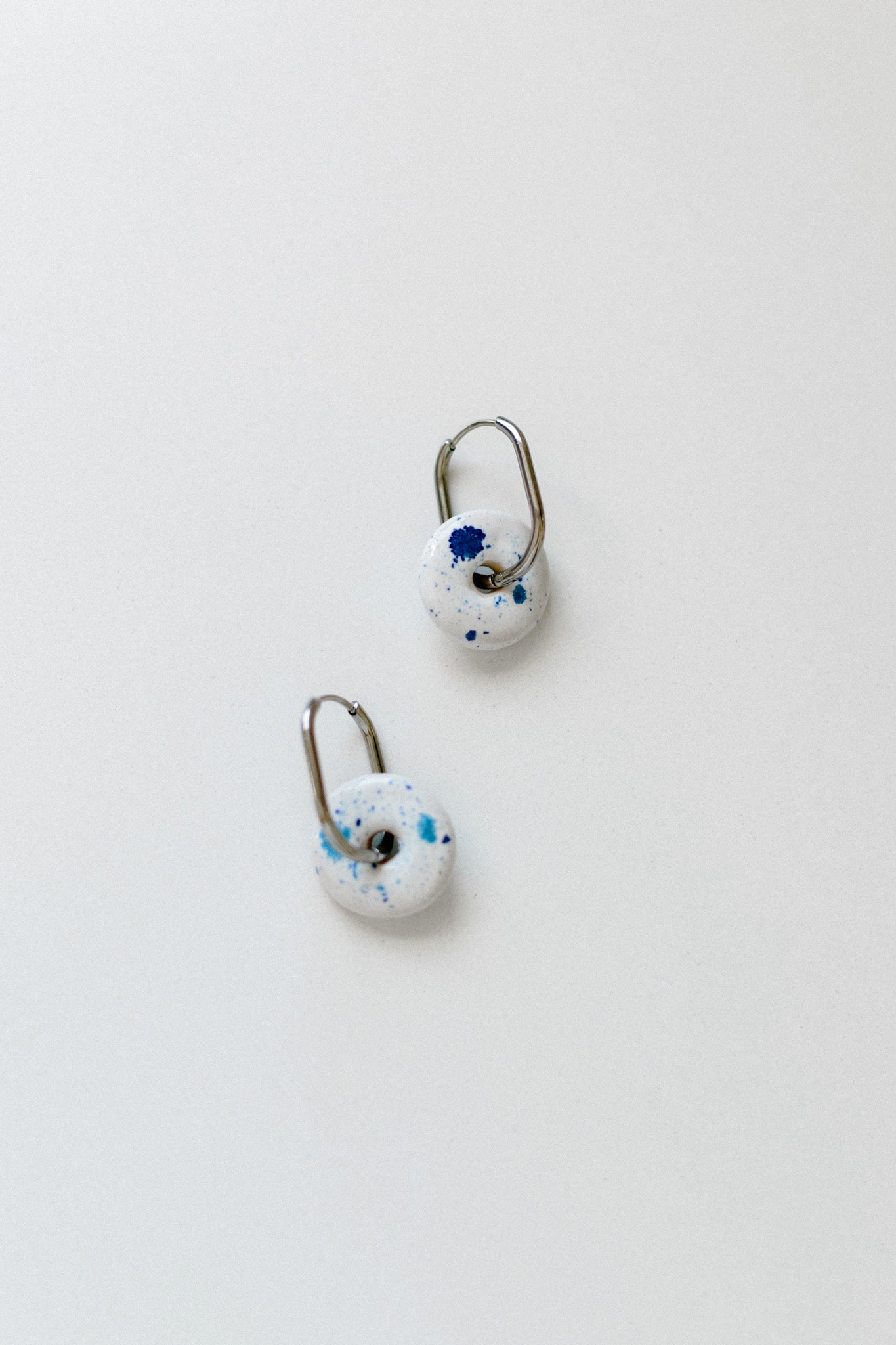 Vera Earrings | M